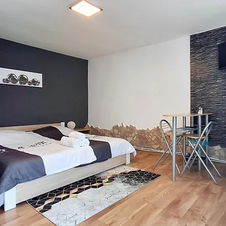 Moonlight Guest house Sarospatak
